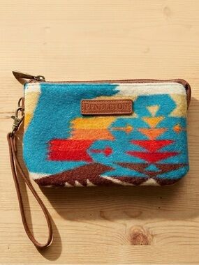 Pendleton Wool Wristlet Wallet Zip Clutch Blue Southwest Print